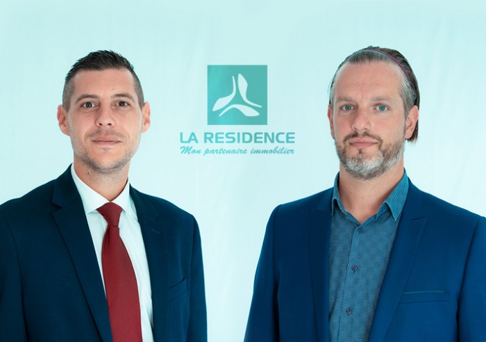 La Résidence s'installe à Versailles avec Nicolas Lancina et Olivier Carette
