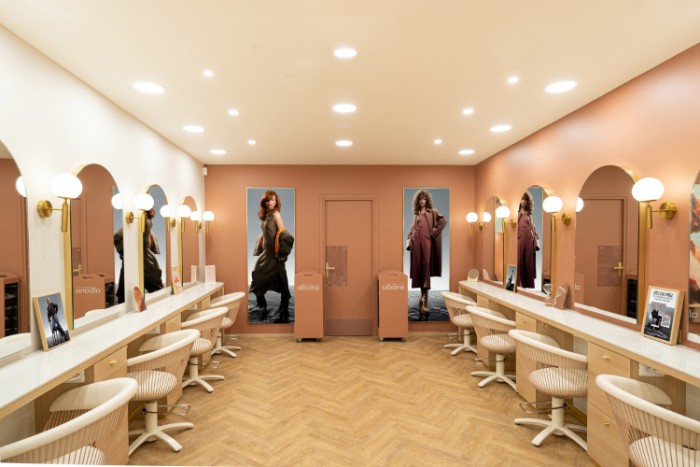 Nouveau concept Camille Albane : les salons se refont une beauté !