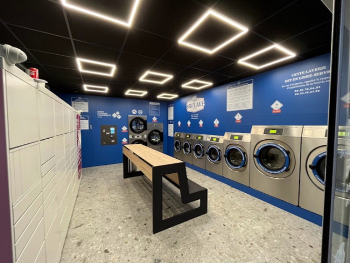 Wash’n dry: nouvelle laverie libre-service BRI’LAV
