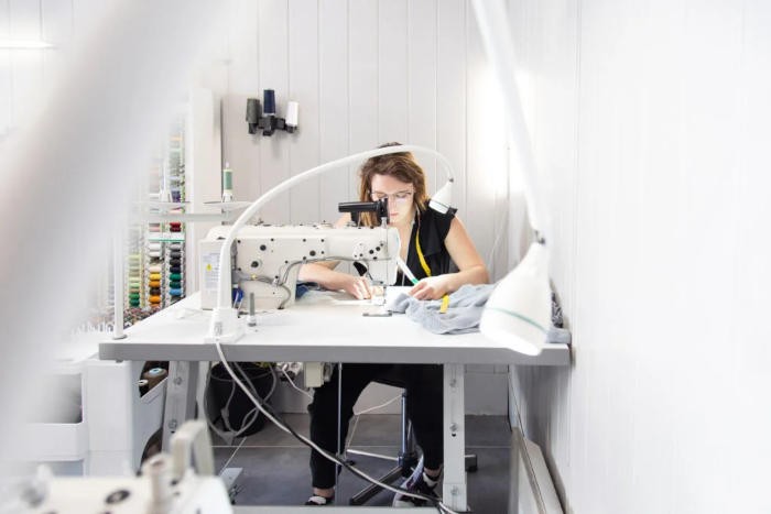 « La société Atorm- Rapid couture m'a proposé une formation à la carte en fonction de mes disponibilités », Anaïs, concessionnaire Rapid Couture, Quimper