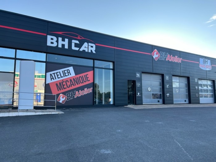« Grâce au groupe BH, nous pouvons étoffer notre panel de services consacrés à l'automobile », Jean-Baptiste Tranchant, concessionnaire à Angoulême