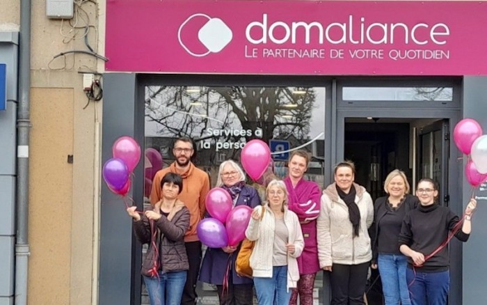 Simplifiez le quotidien des particuliers avec Azaé / Domaliance