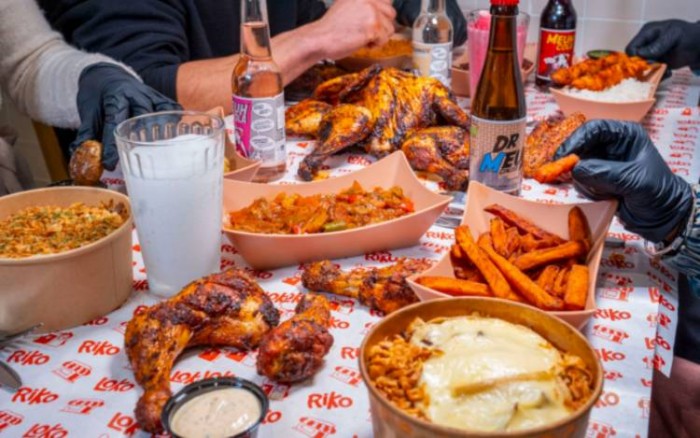 Loko Riko révolutionne la street food avec son poulet braisé