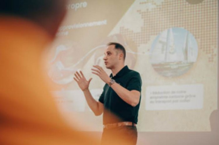 Léo Delhon, l’entrepreneur engagé derrière Litha Espresso