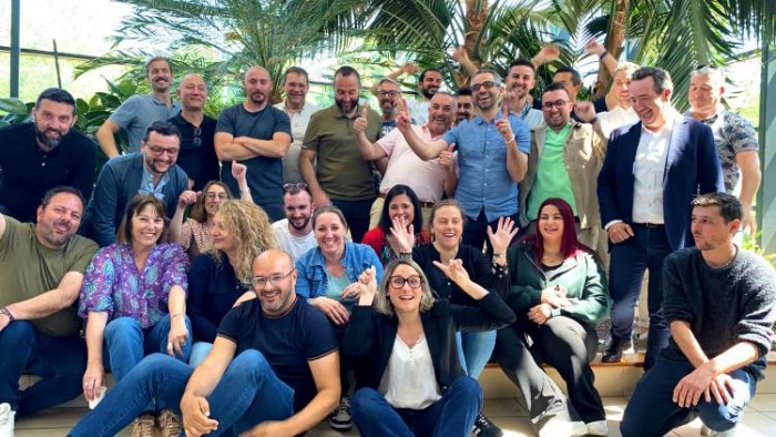 ETIENNE Coffee & Shop renforce les liens du réseau lors d’un séminaire 2025 à Paris