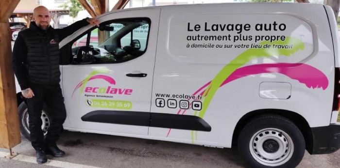 ECOLAVE s'installe à Annemasse avec un franchisé passionné d’automobile