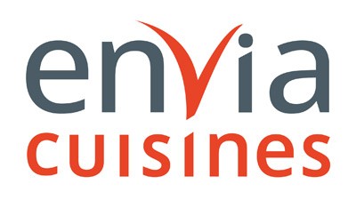 Le nouveau logo de la franchise de cuisines Envia
