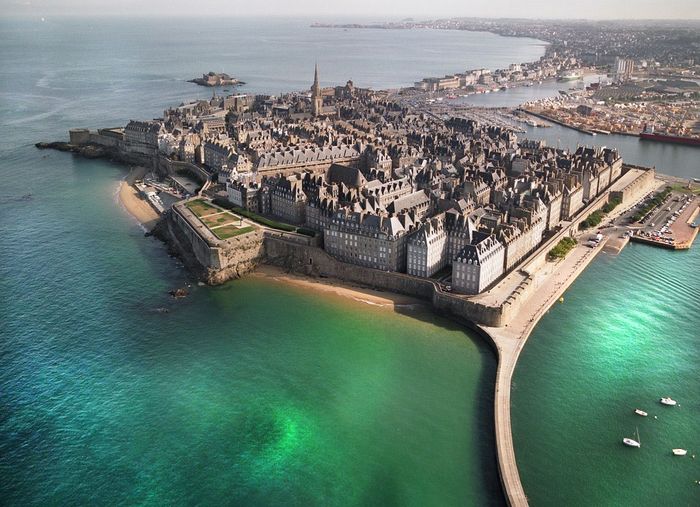 Bchef ouvre à Saint malo