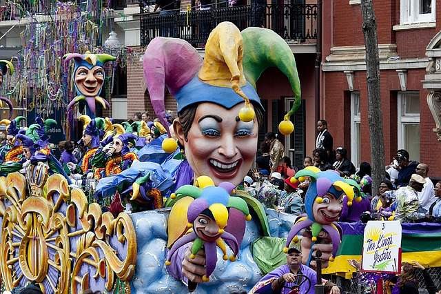 Carnaval costumes et crêpes