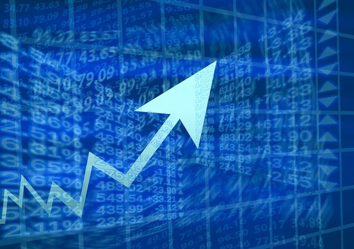 commerce : rebond de la croissance en 2015