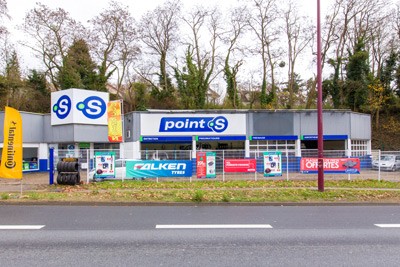 Reprise de 3 centres auto Point S en Île-de-France