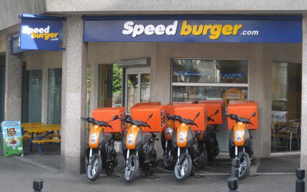 Scooters de la boutique franchisée Speed Burger Clermont-Ferrand