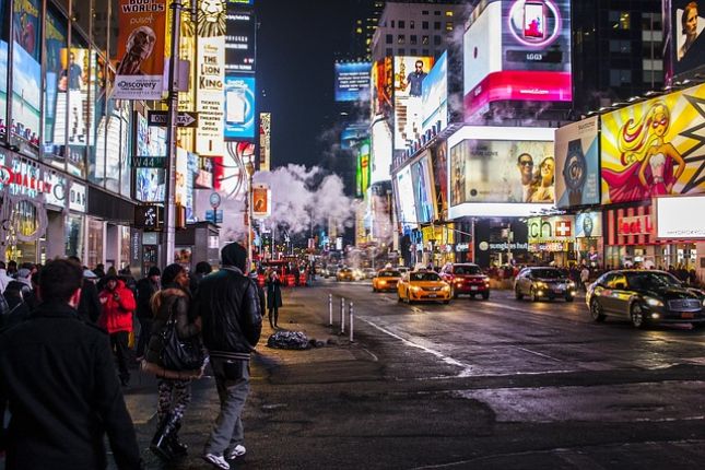 Ouvrir une franchise : en centre-ville ou en périphérie ?