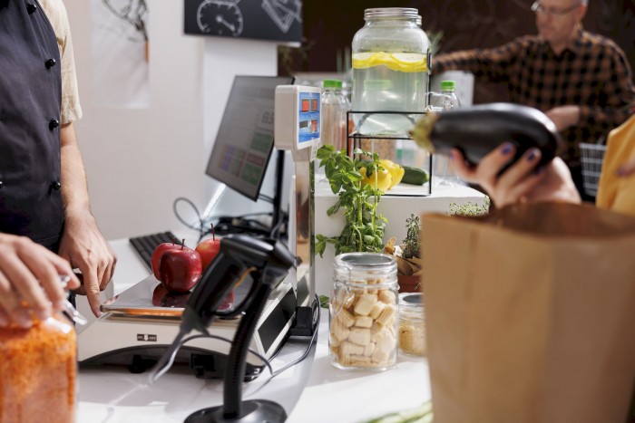Sale temps au mois de mars pour le commerce spécialisé