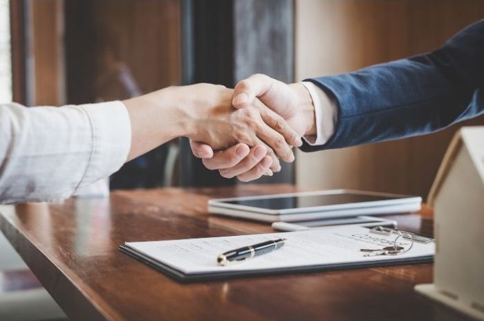 Acheter un fonds de commerce : comment ça marche, étape par étape ?