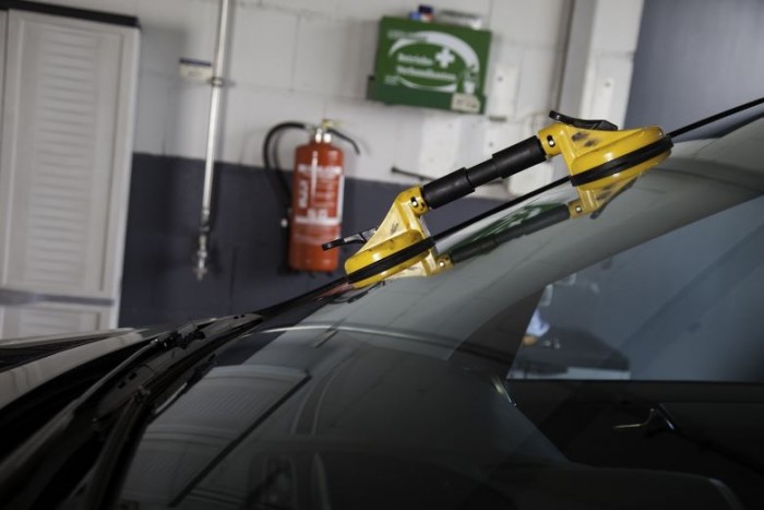 Choisir sa franchise de remplacement de pare brise / vitrage automobile