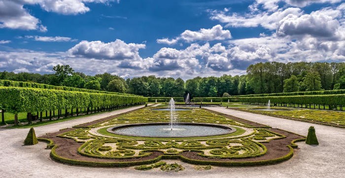 Reconversion paysagiste : devenir jardinier grâce à la franchise